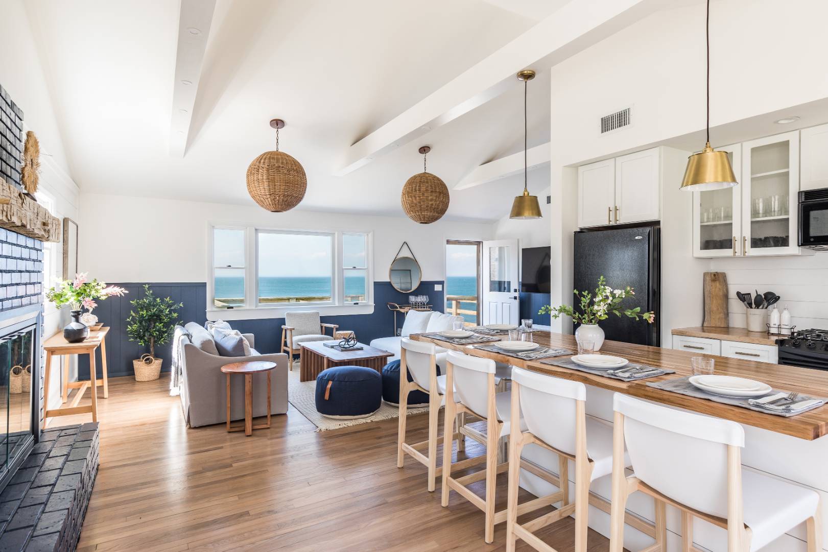 140 Navy Road