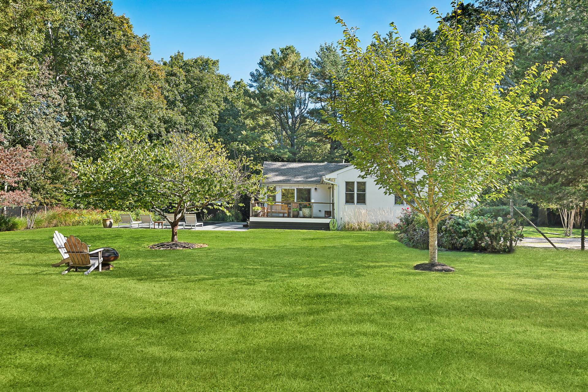 1214 Fireplace Road