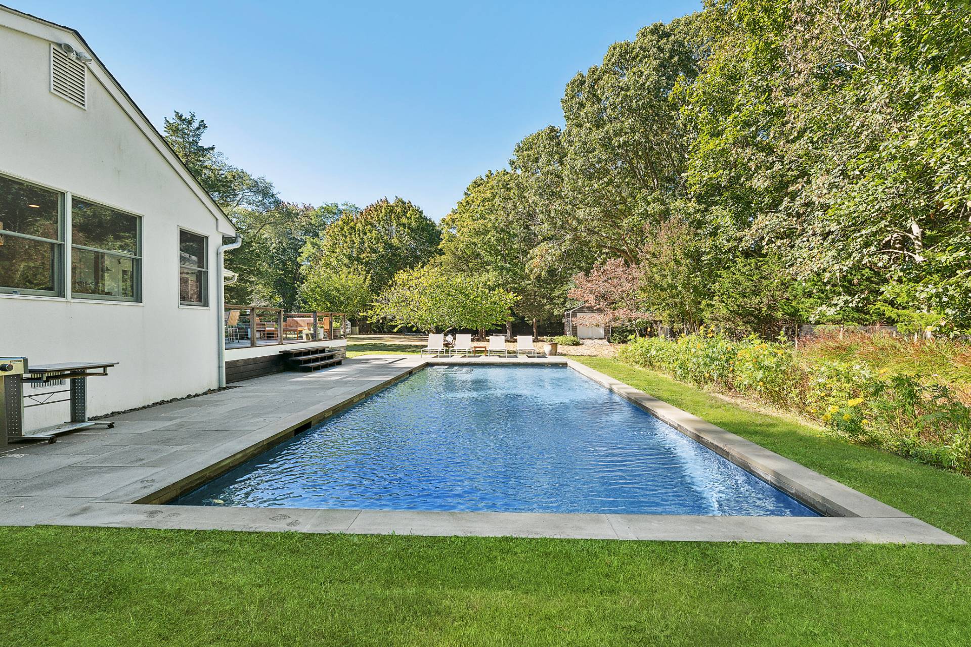 1214 Fireplace Road