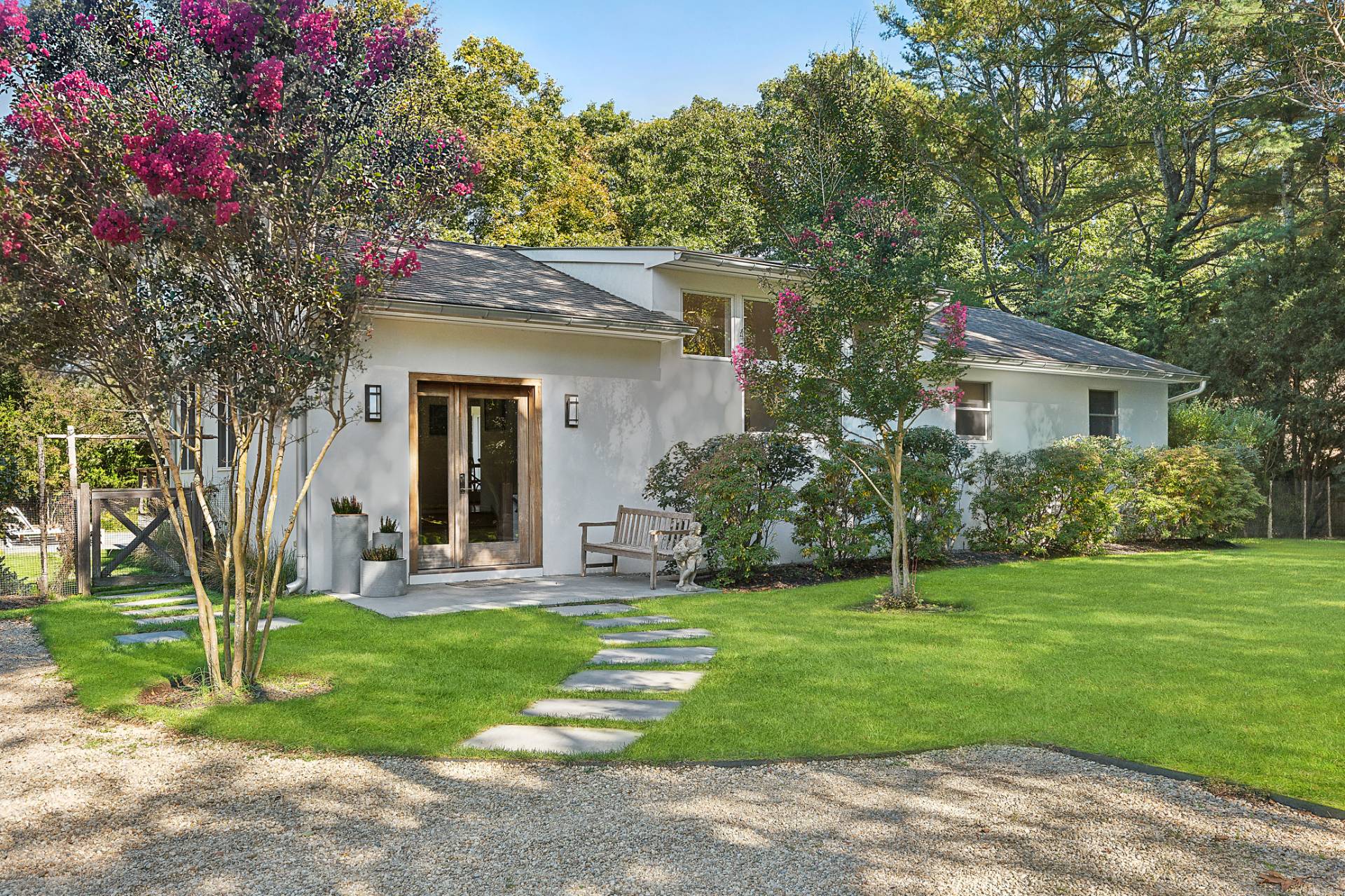 1214 Fireplace Road