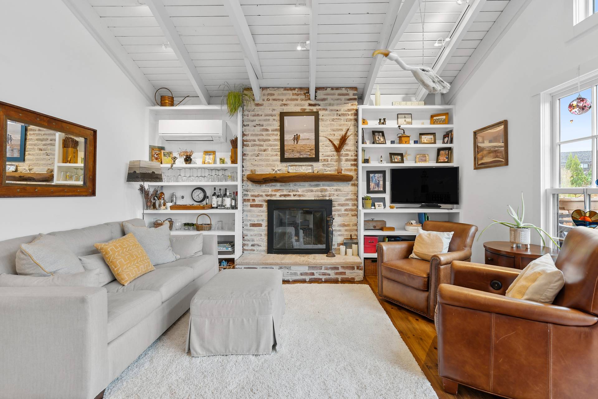 12 Flagg Avenue