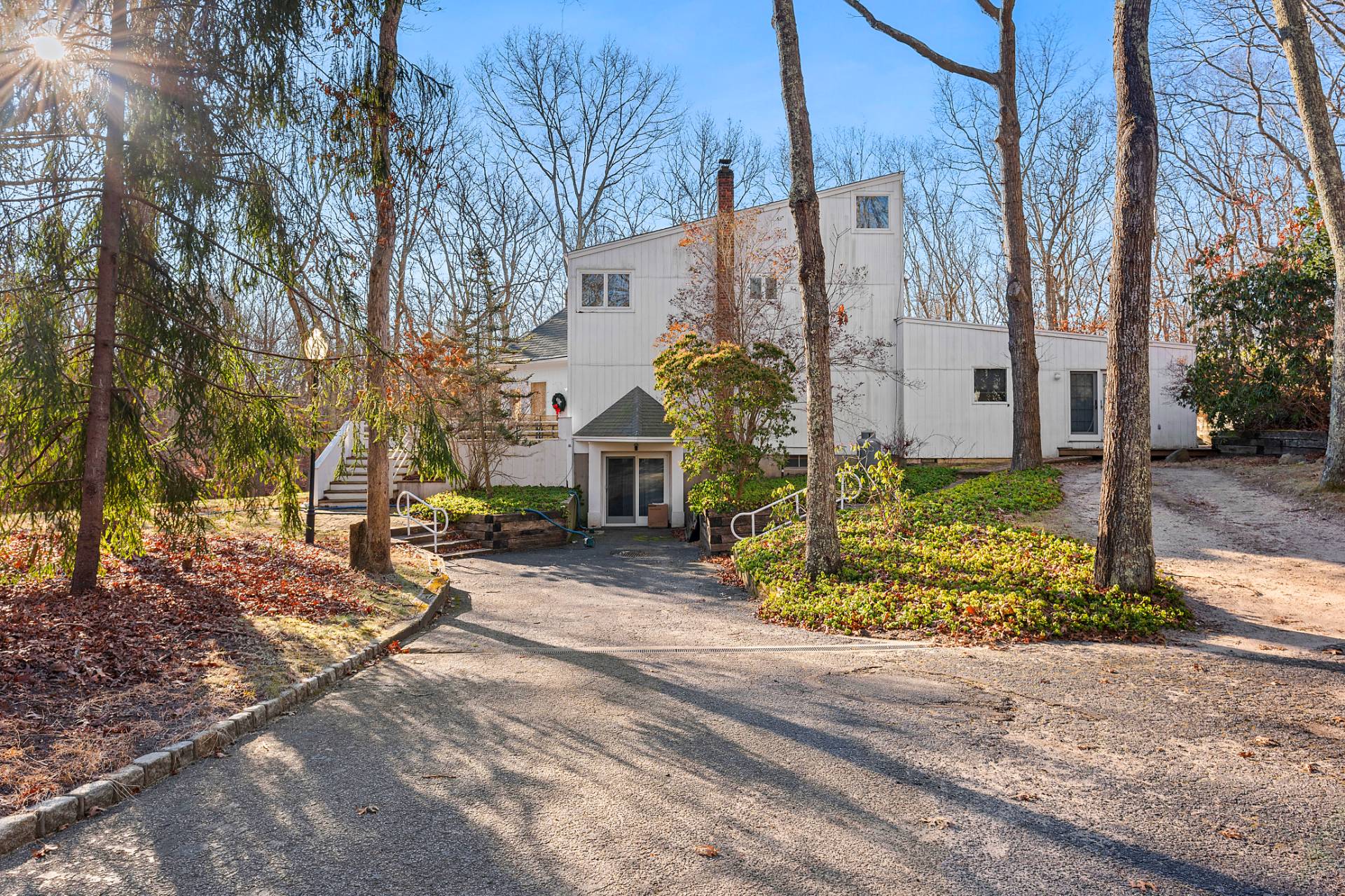 20 Deer Trail Road