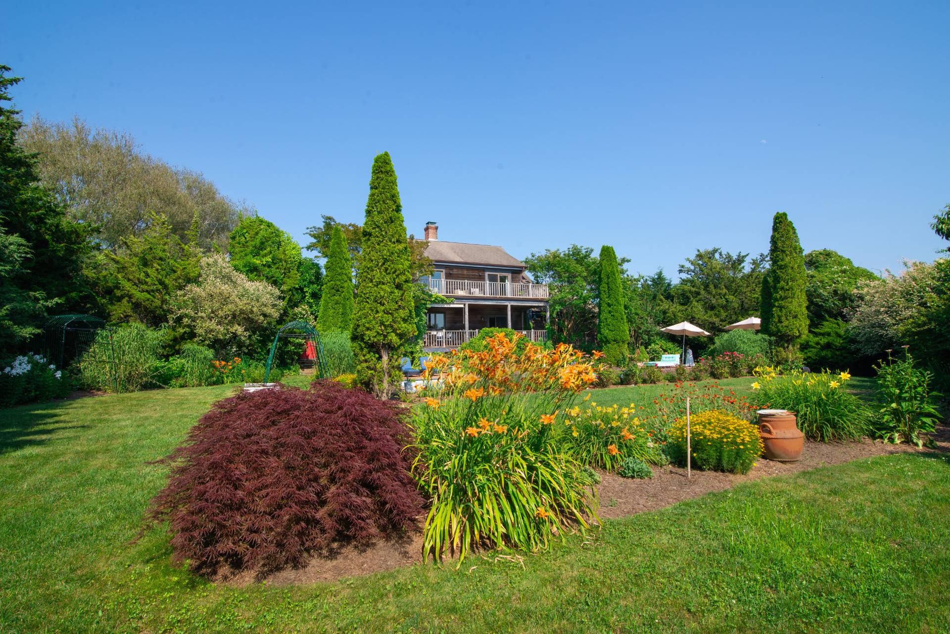 39 Fairbanks Court