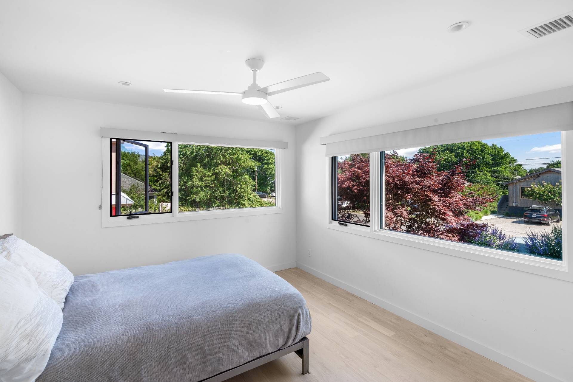 30 Hoppin Avenue