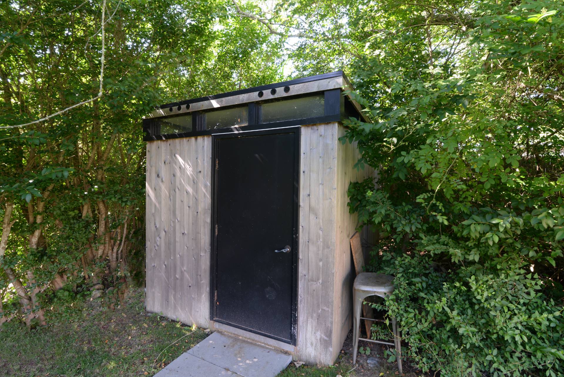 30 Hoppin Avenue