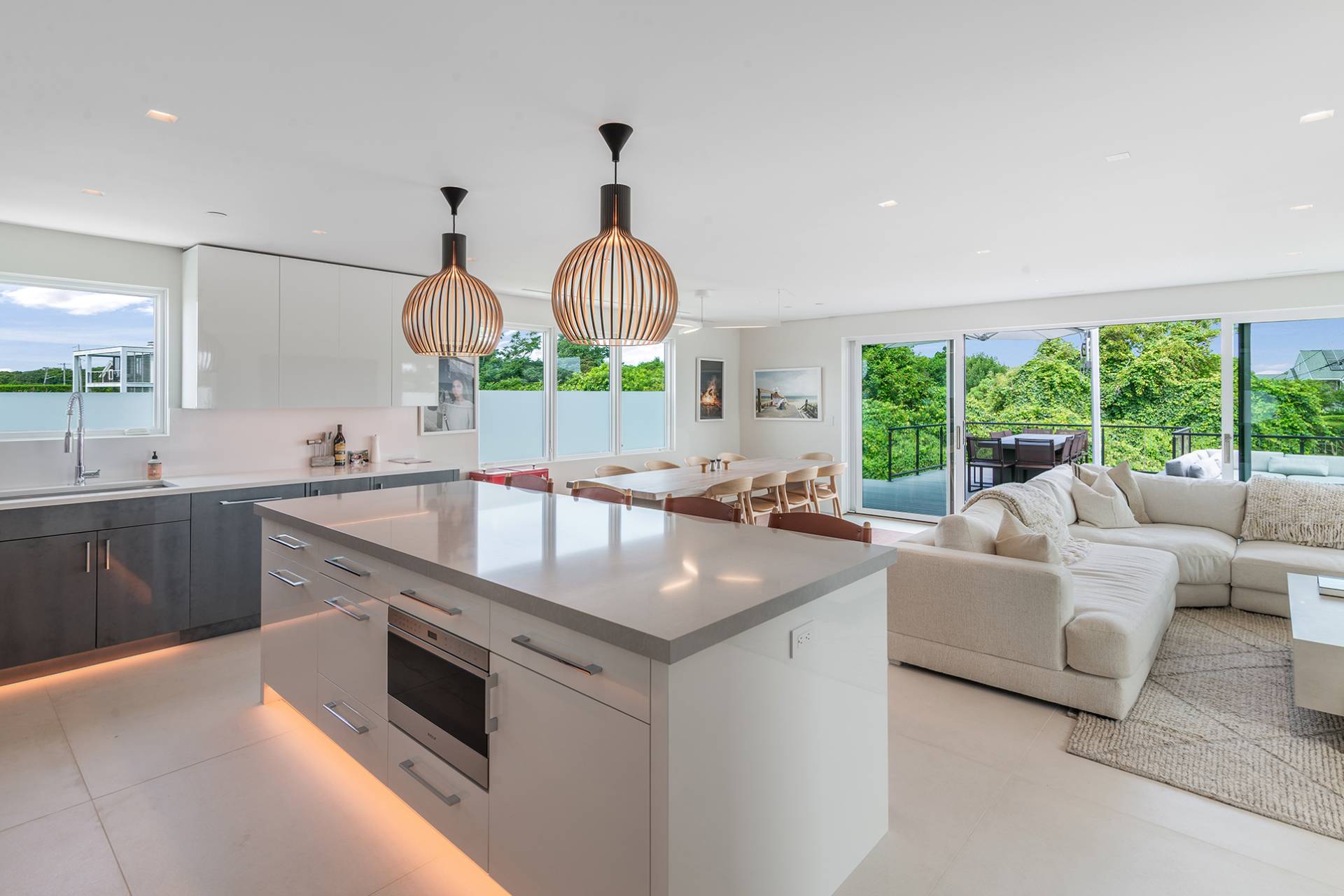 23 Deforest Road