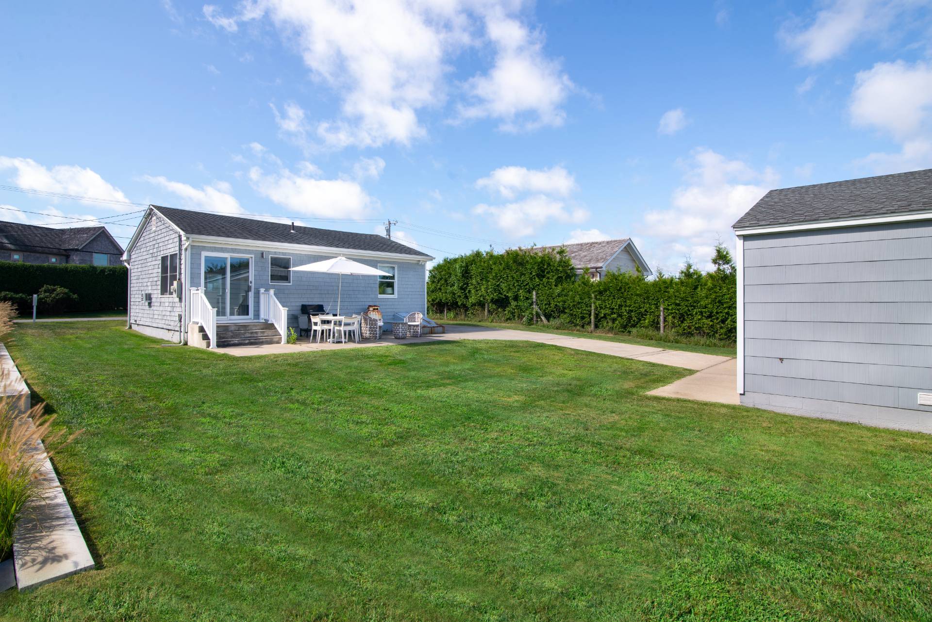 19 DeForest Road