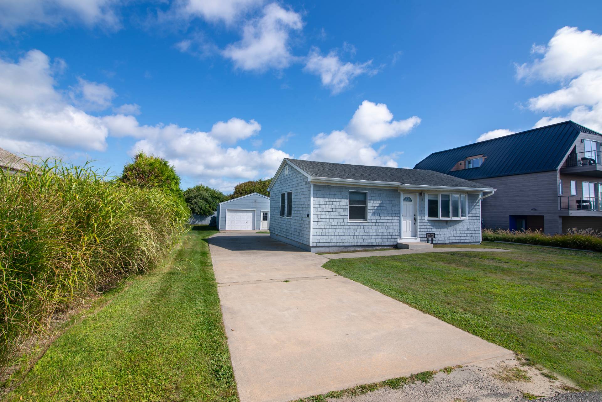 19 DeForest Road