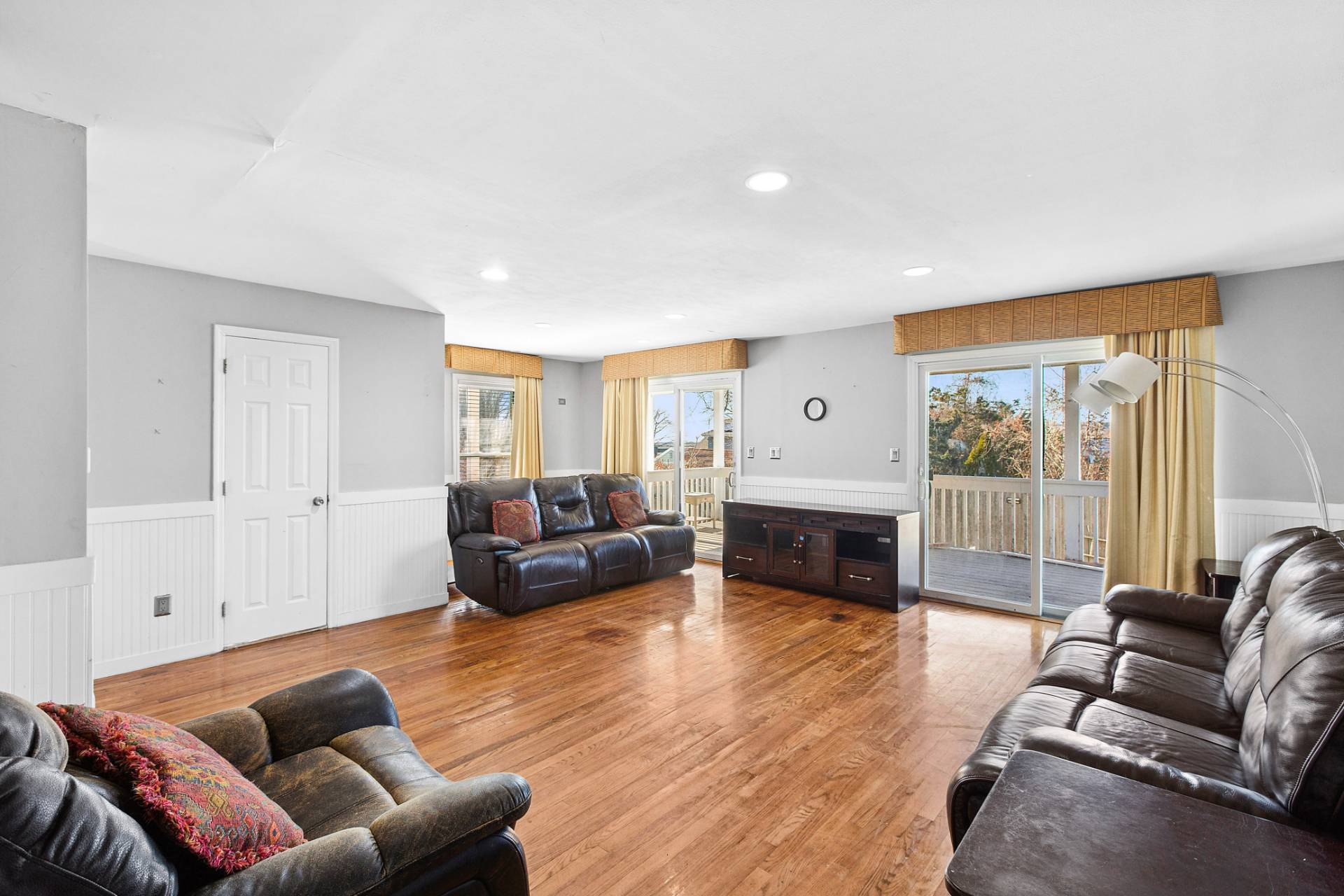 19 South Edison Extension