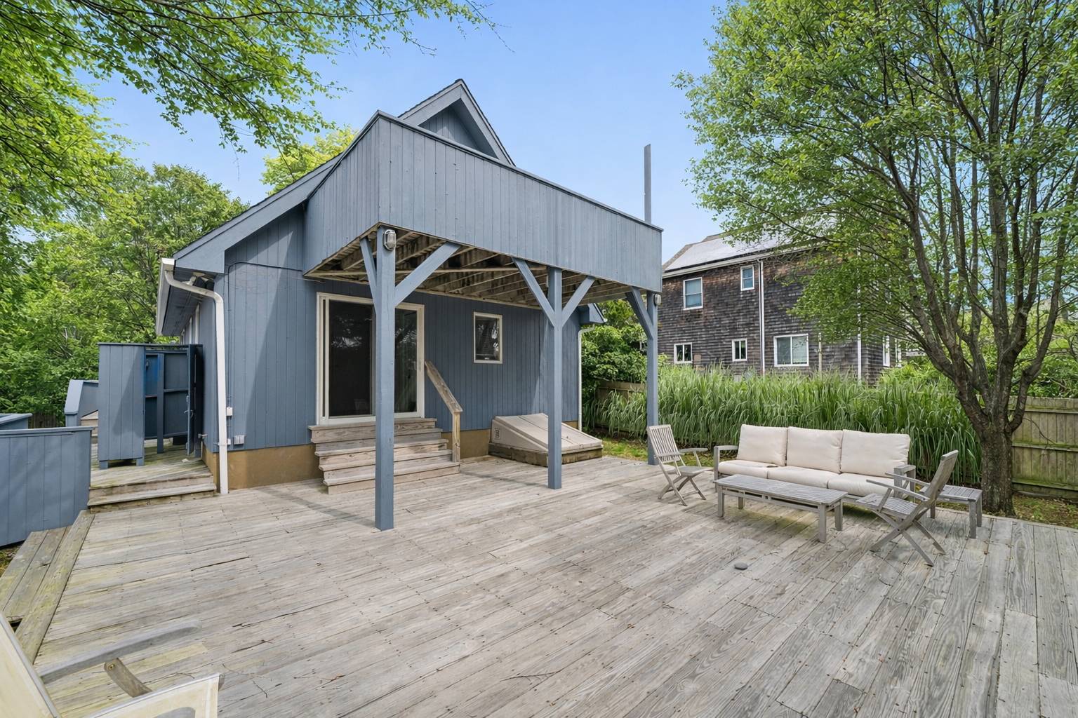 33 Agnew Avenue