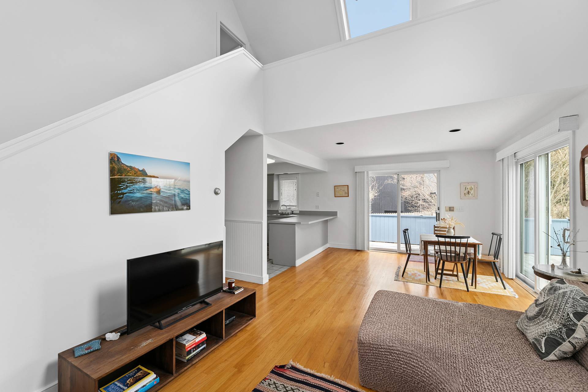33 Agnew Avenue