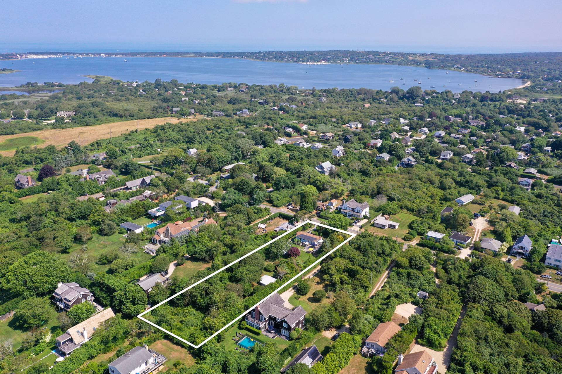 32 Ditch Plains Road