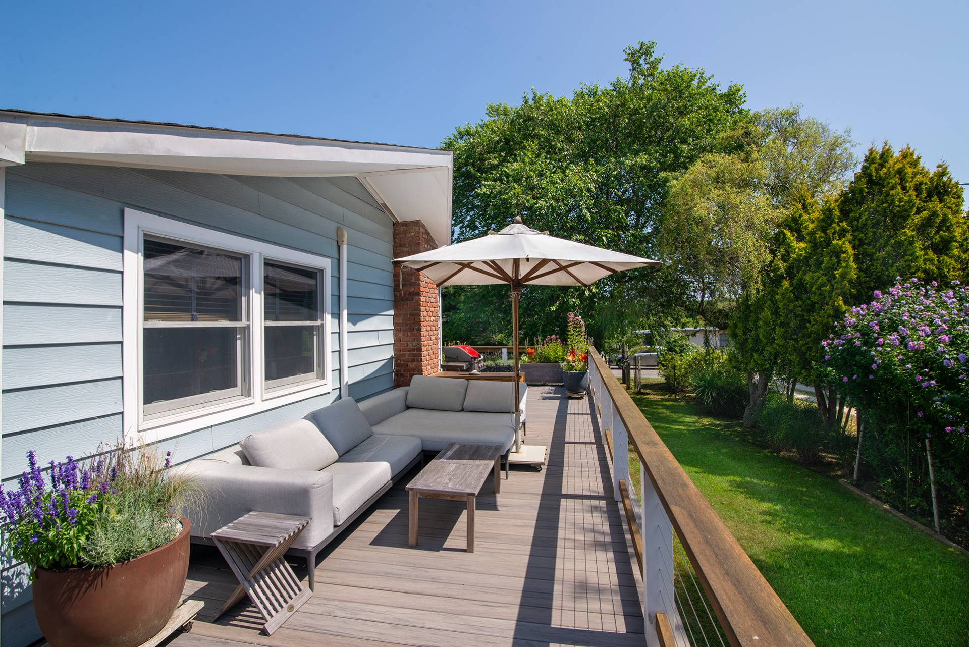 32 Ditch Plains Road