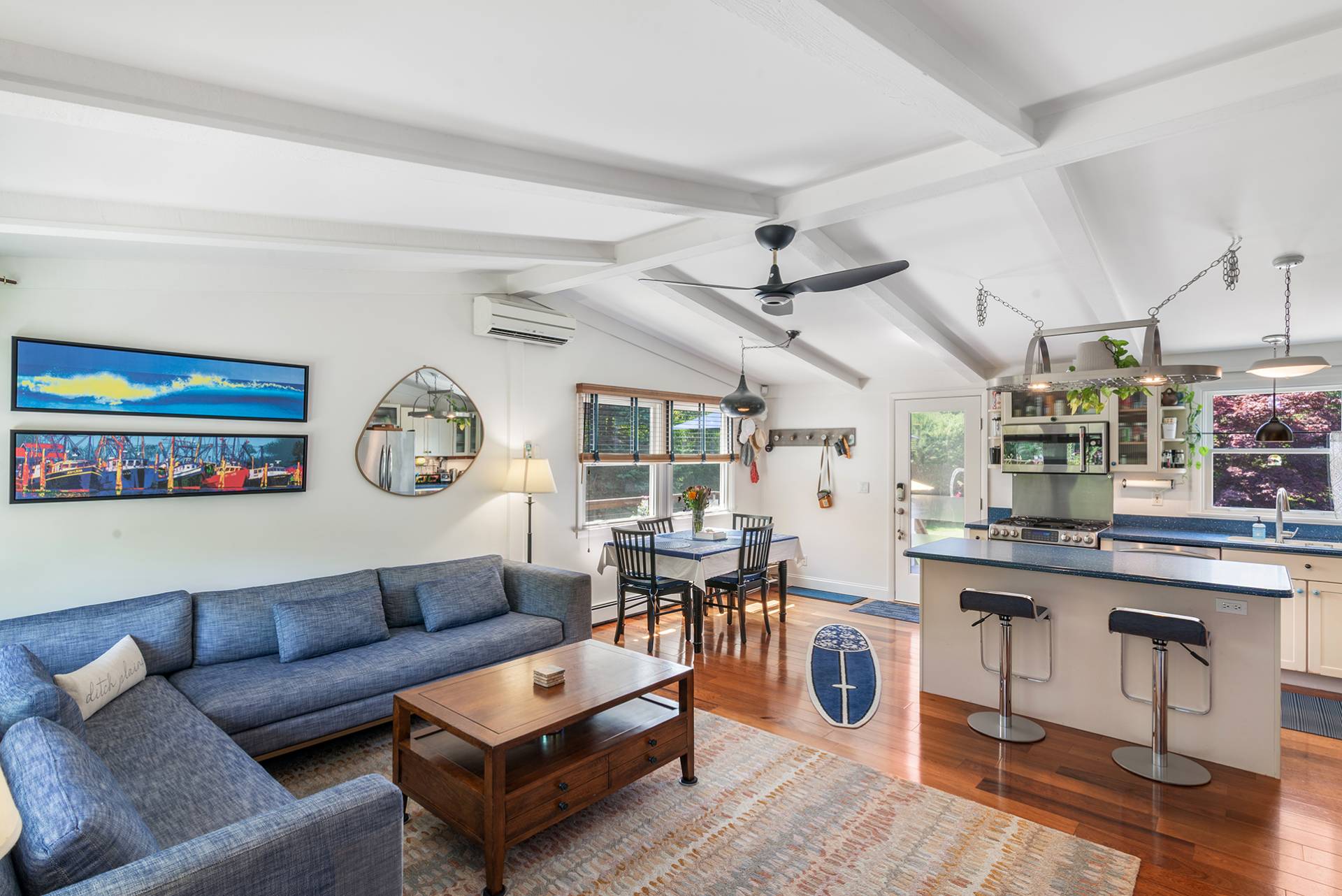 32 Ditch Plains Road