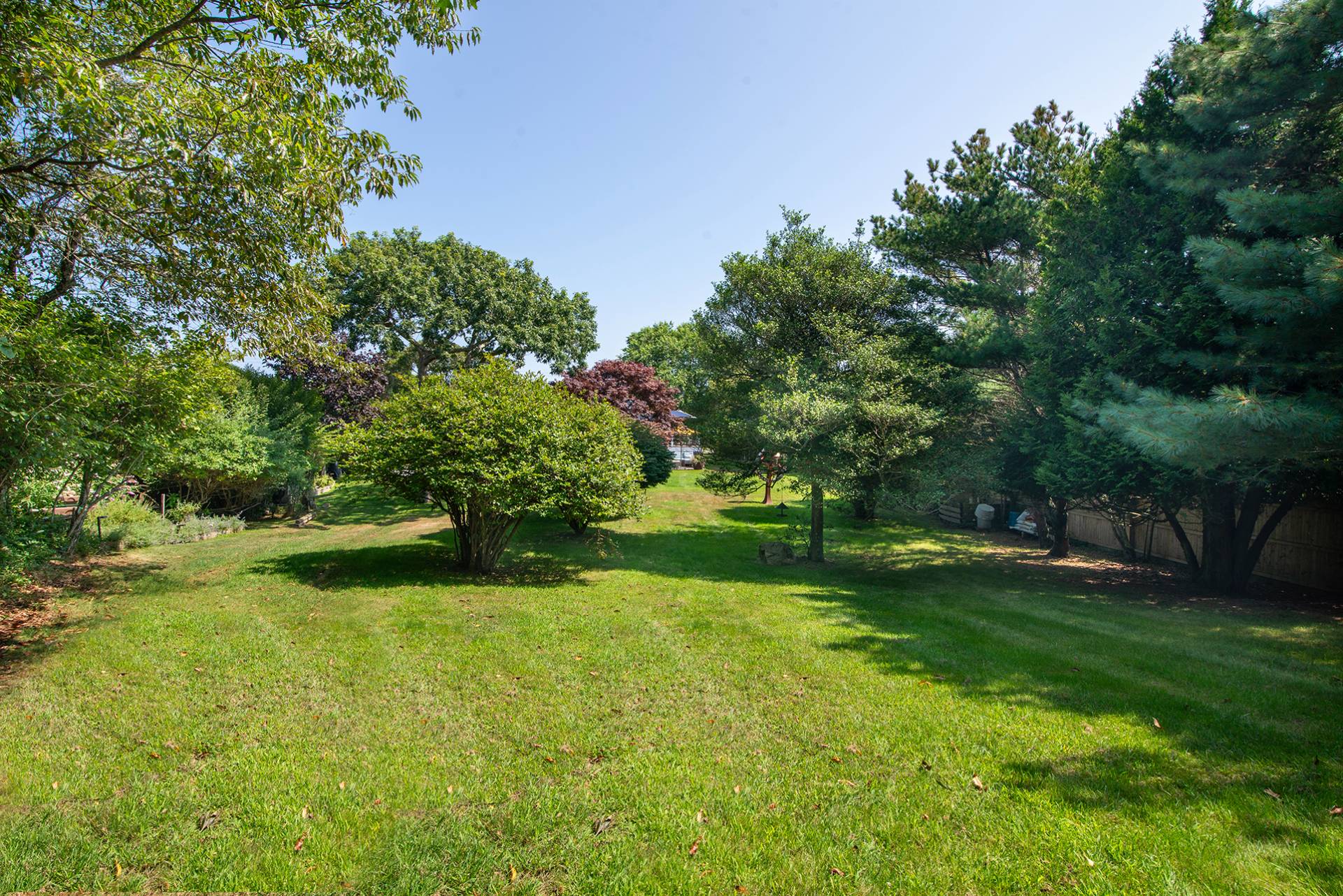 32 Ditch Plains Road