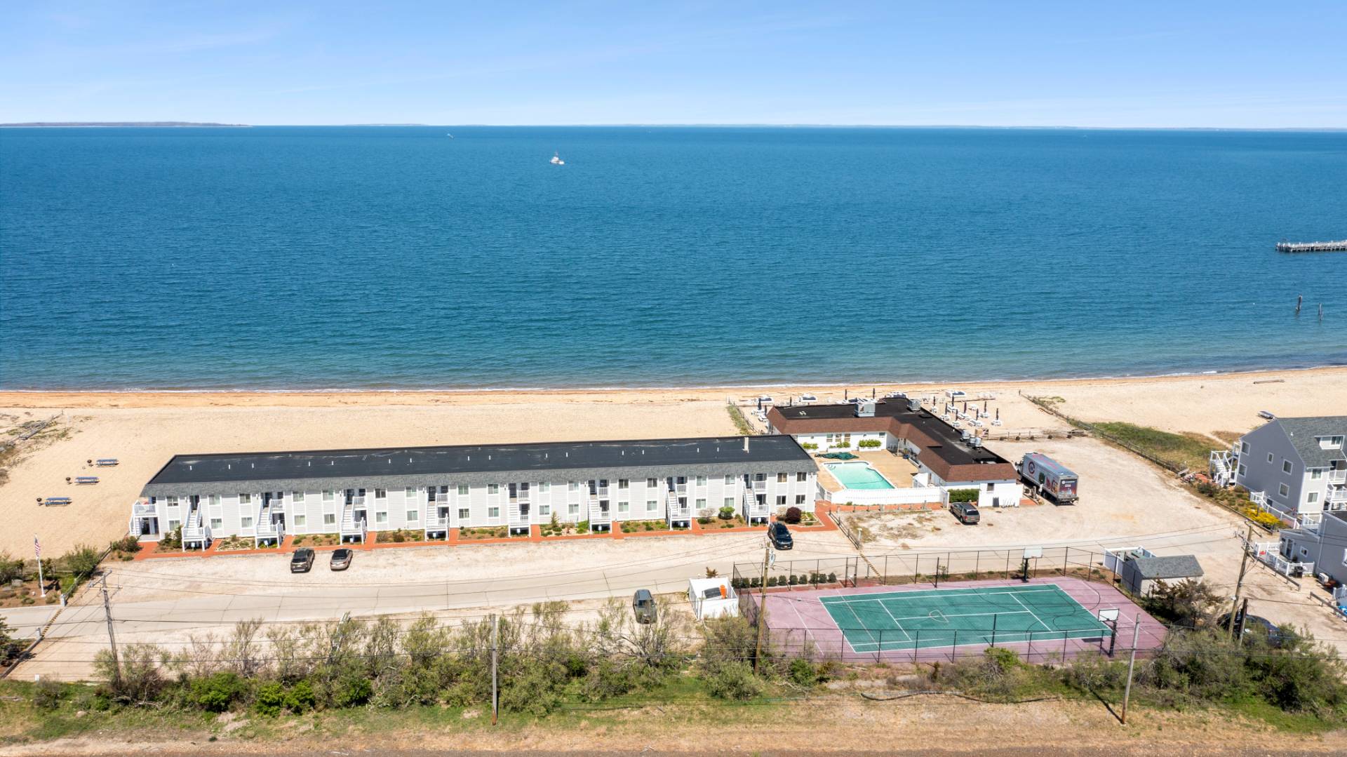 16 Navy Road, Unit 202