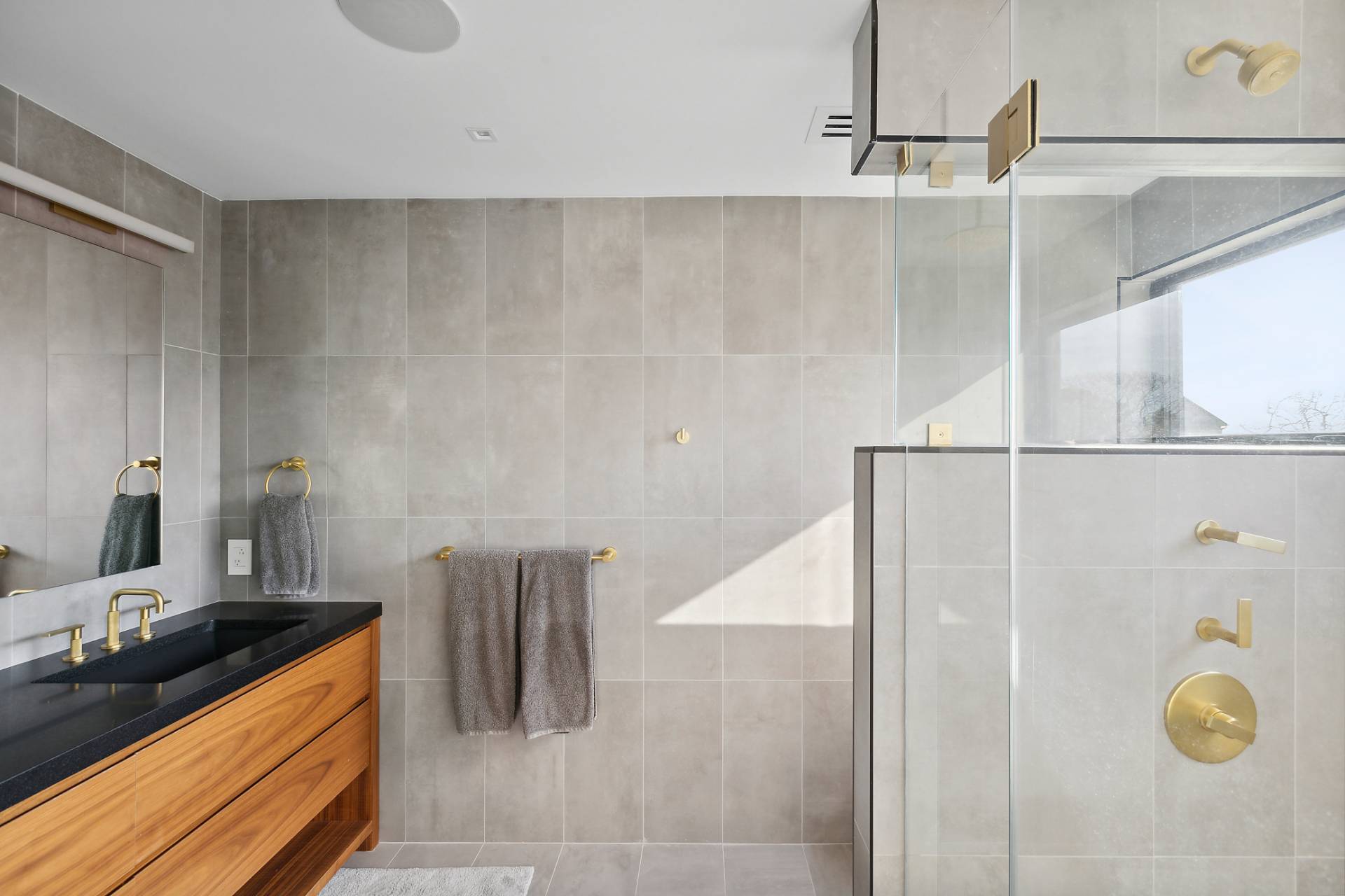 22 Caswell Road
