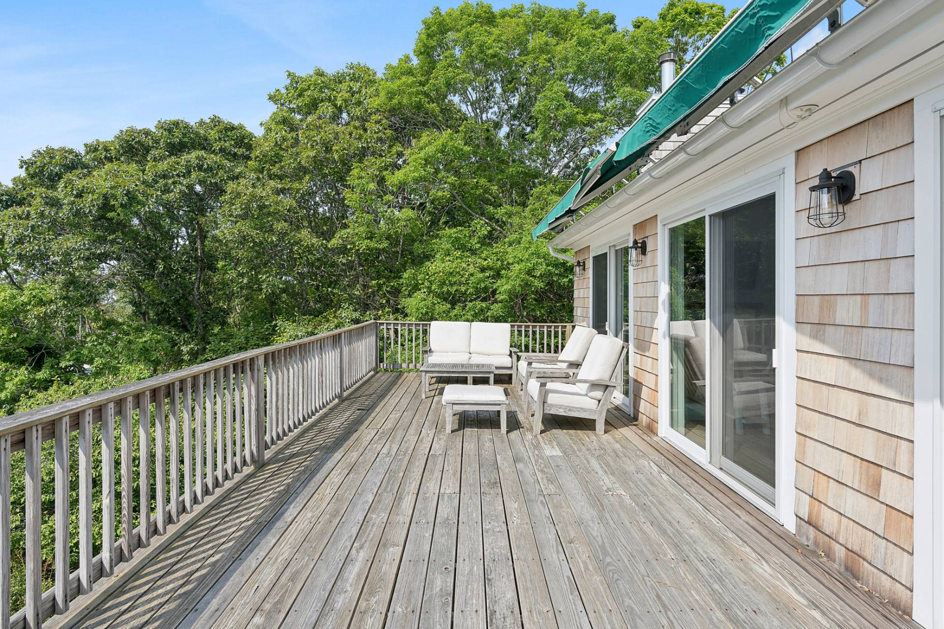 39 Adams Drive