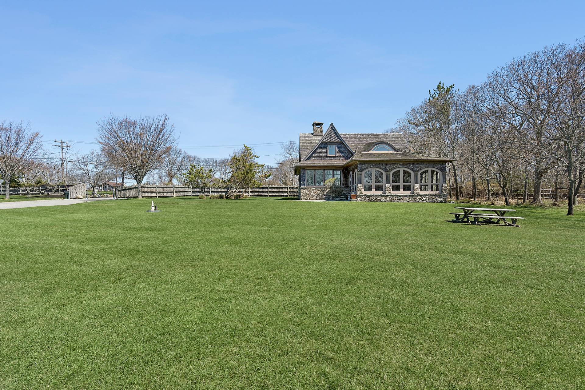 521 East Lake Drive