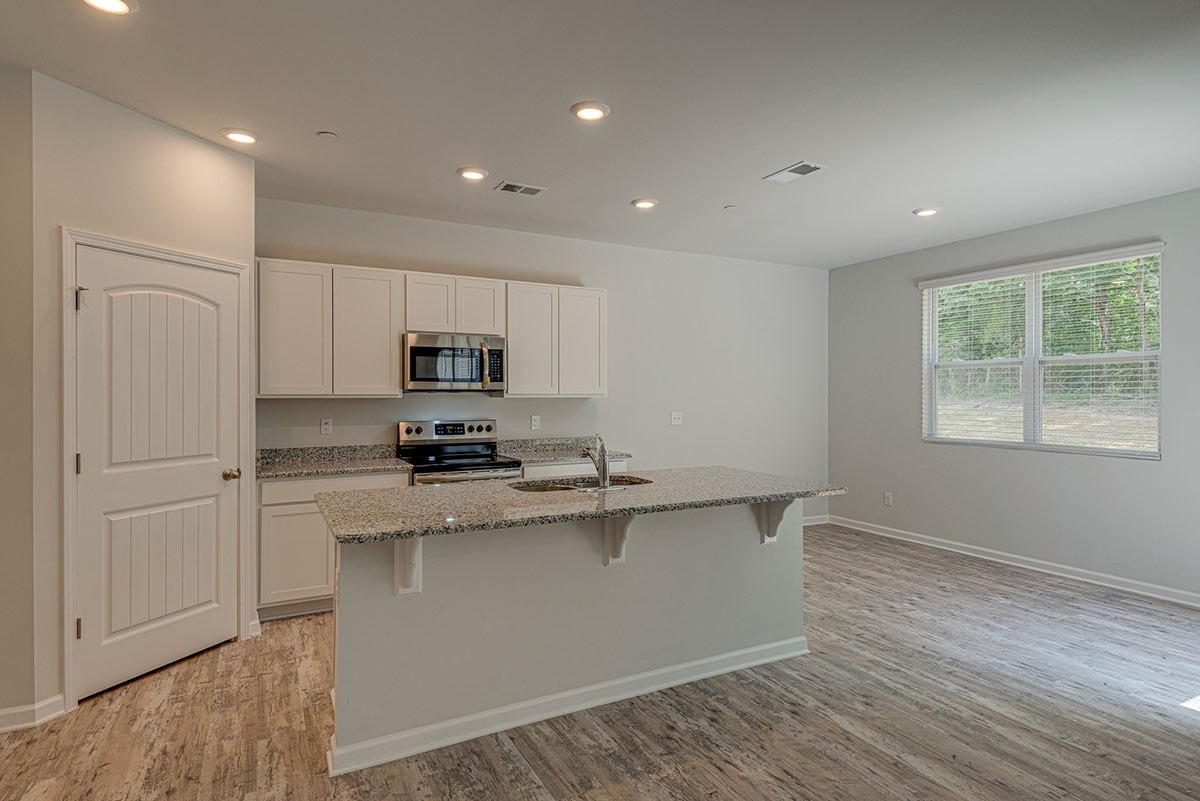 7193 Golden Way