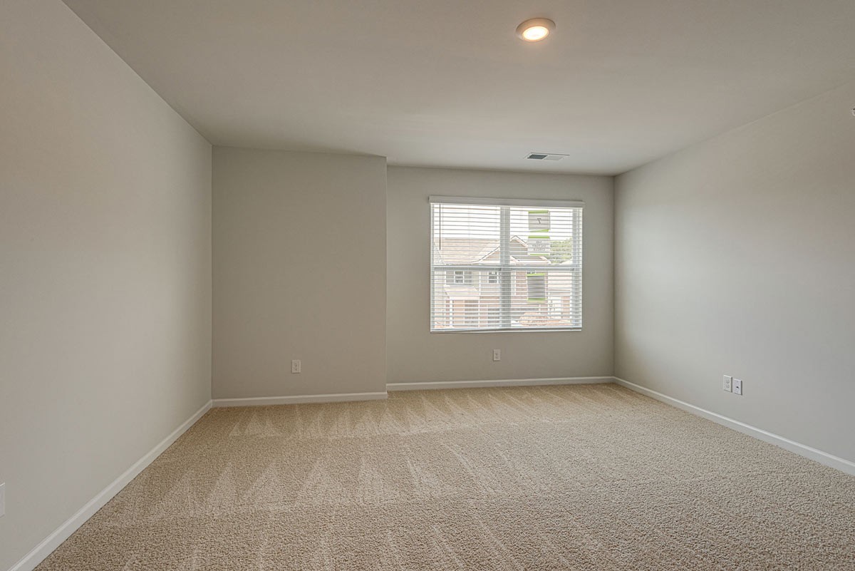7193 Golden Way