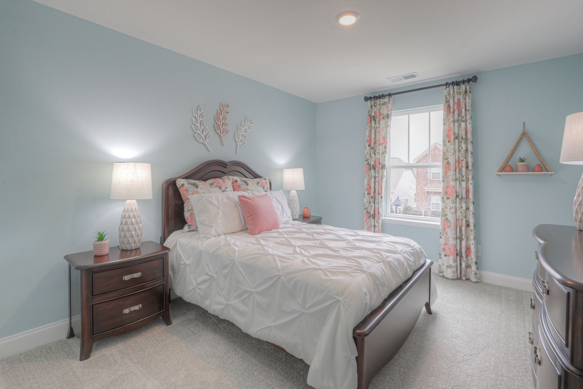 295 Shayton Pass