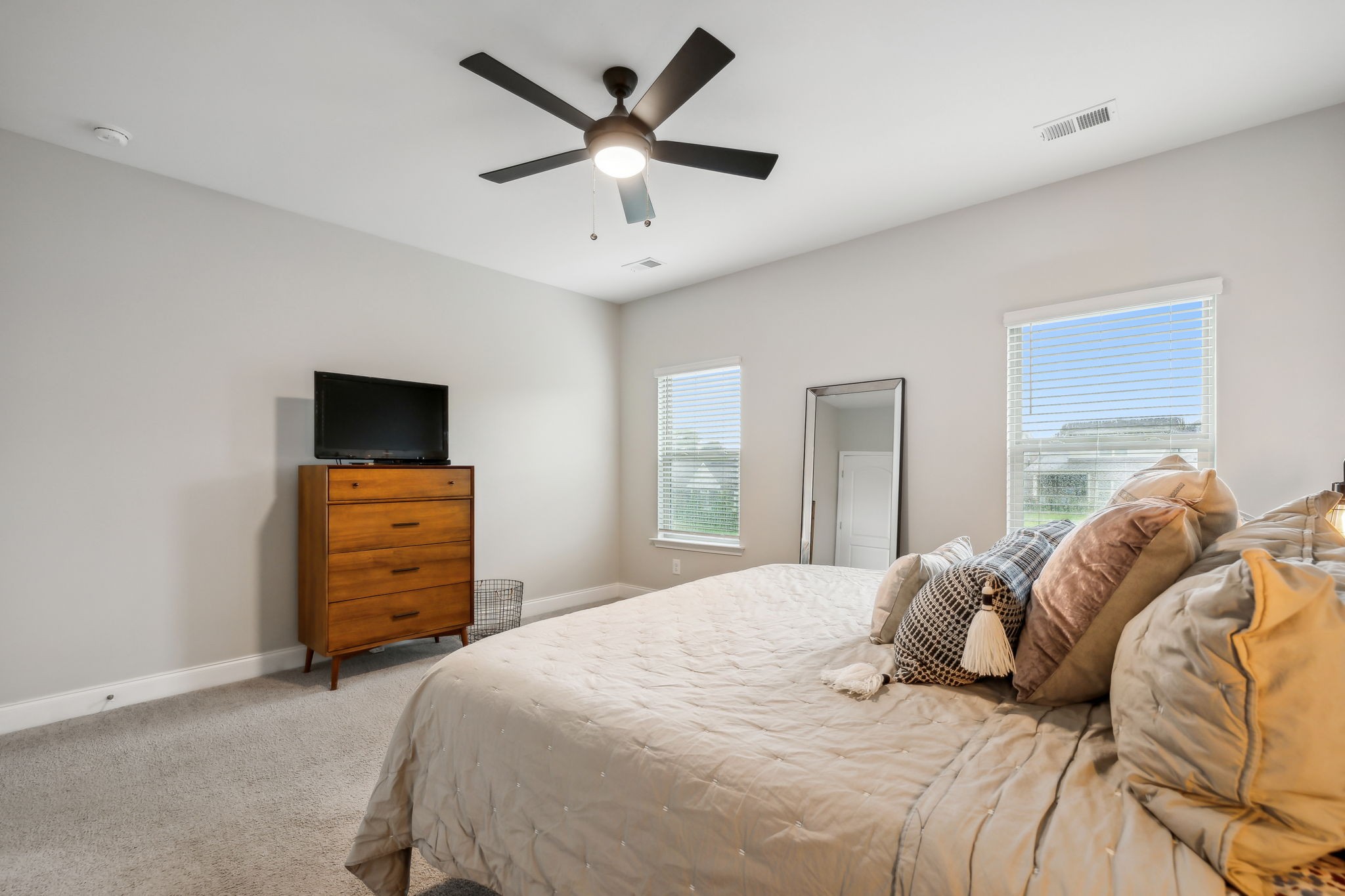 144 Santa Rosa Dr