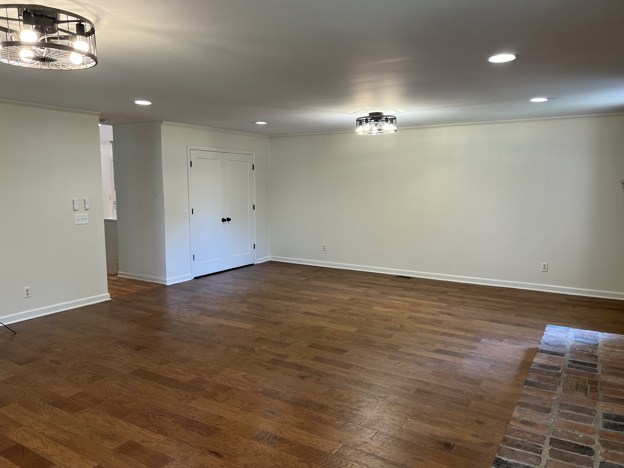 114 Timberline Dr