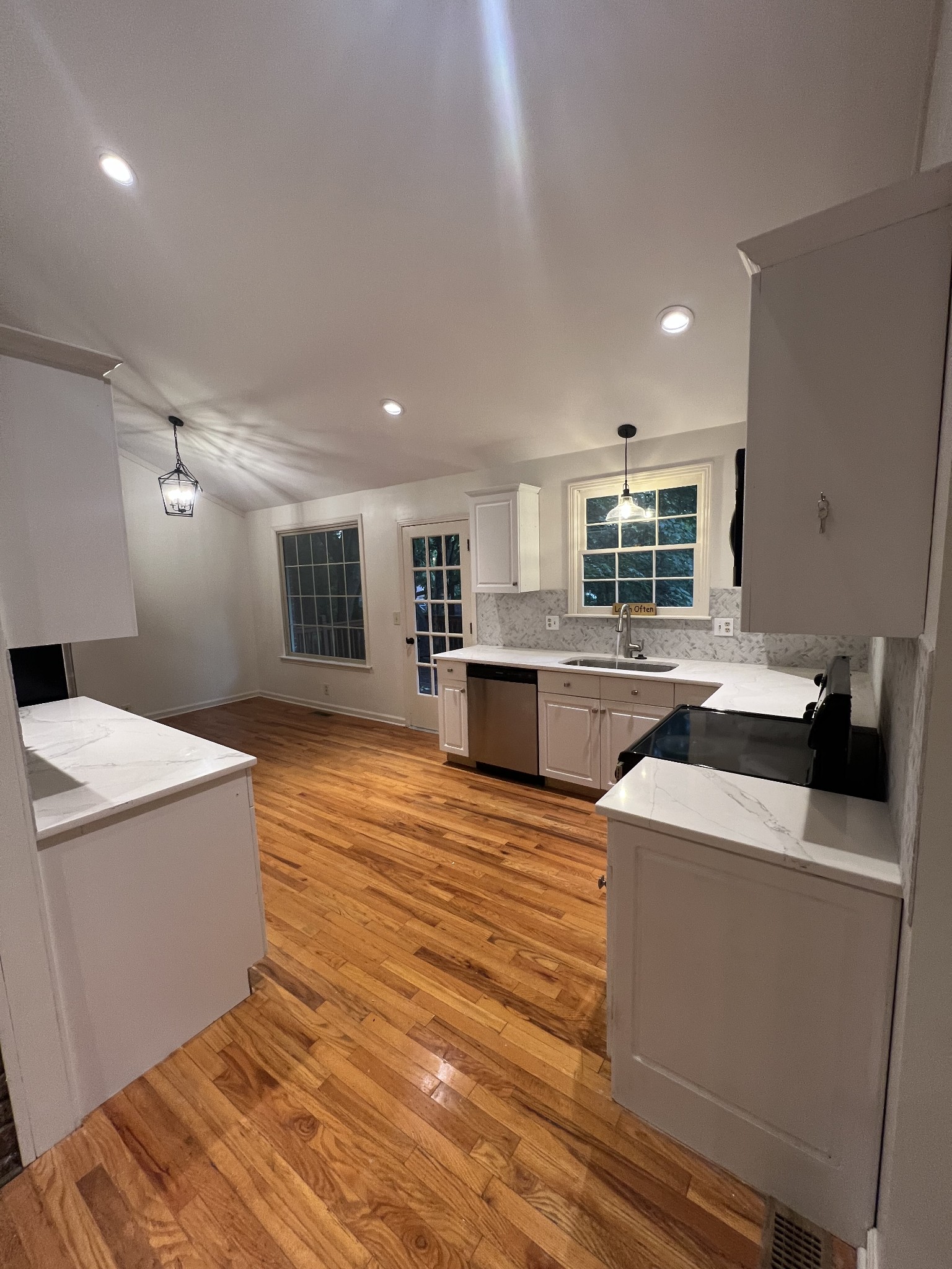 114 Timberline Dr