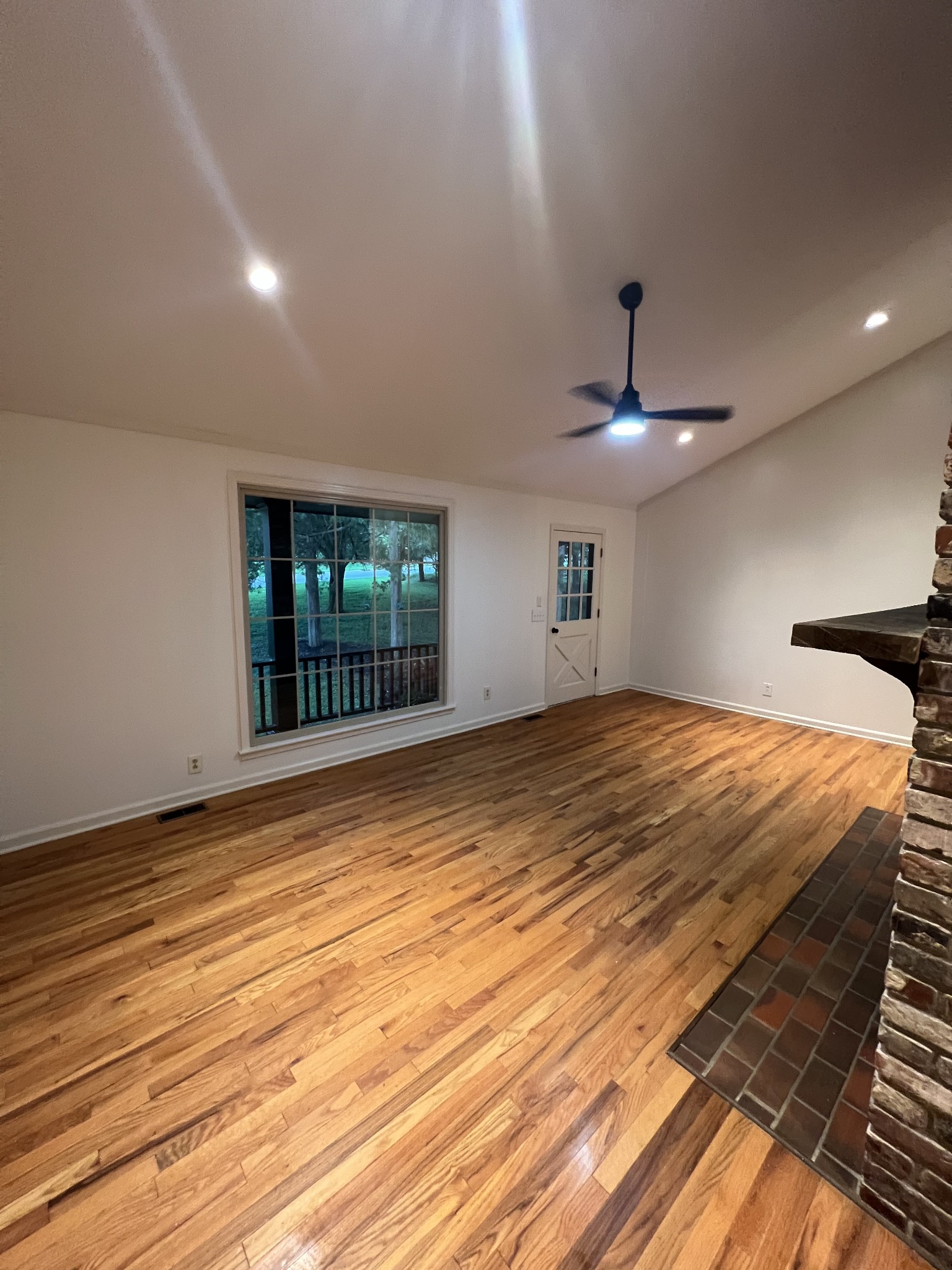 114 Timberline Dr