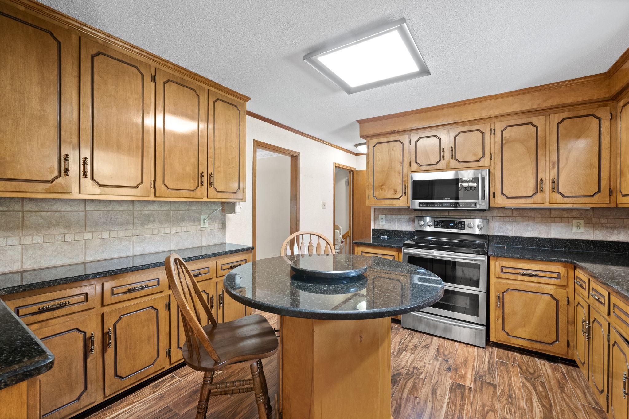 156 W Concord Dr