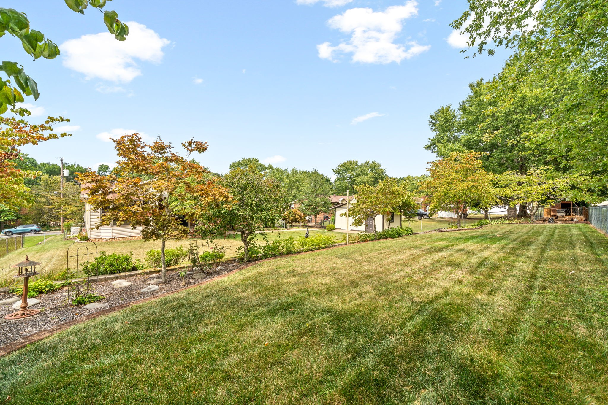 156 W Concord Dr