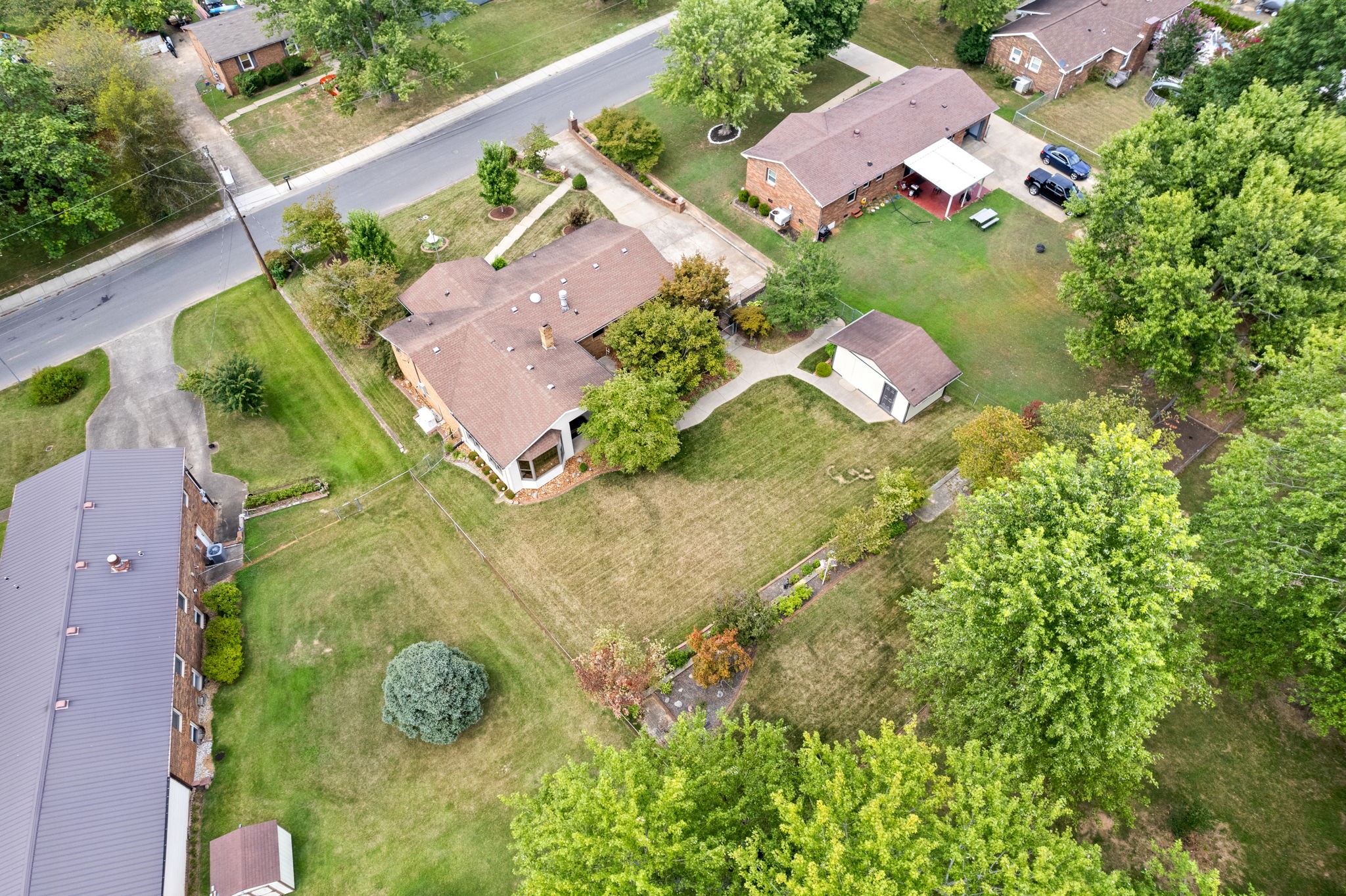 156 W Concord Dr