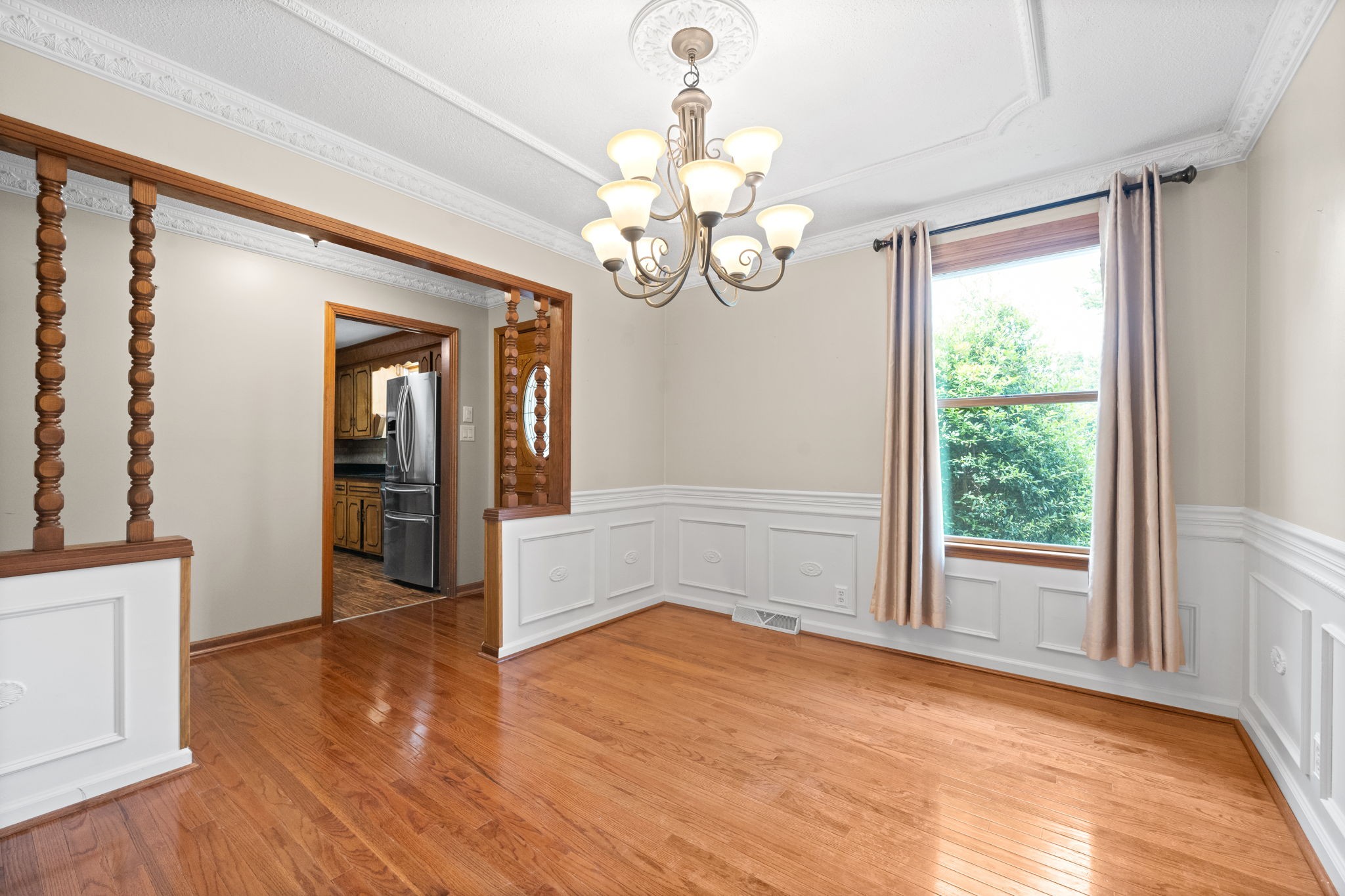 156 W Concord Dr