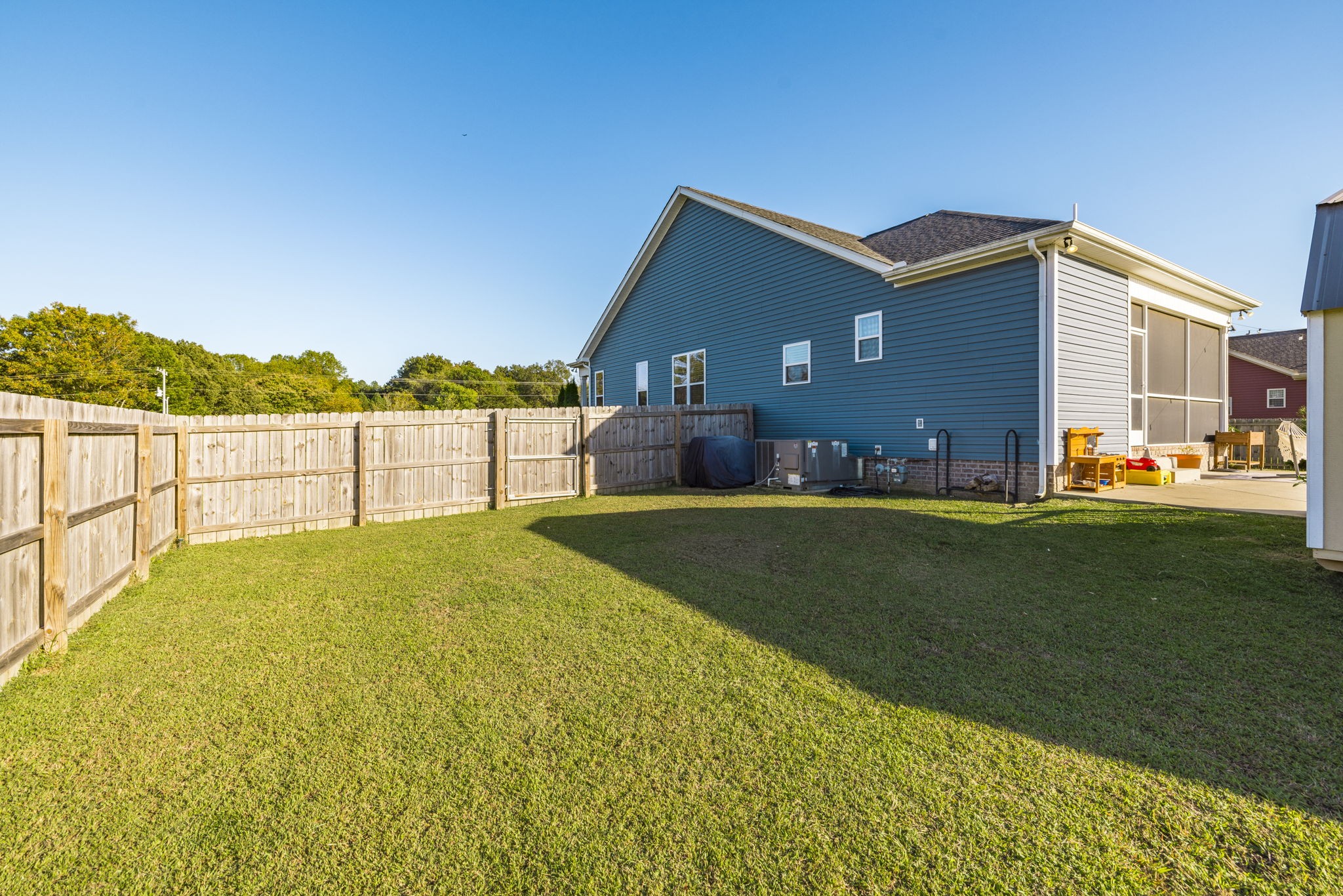 324 E Biggs Rd