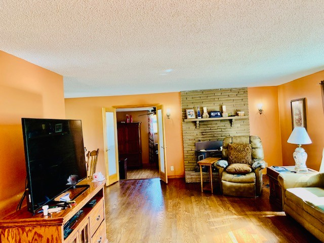 105 Brookview Dr