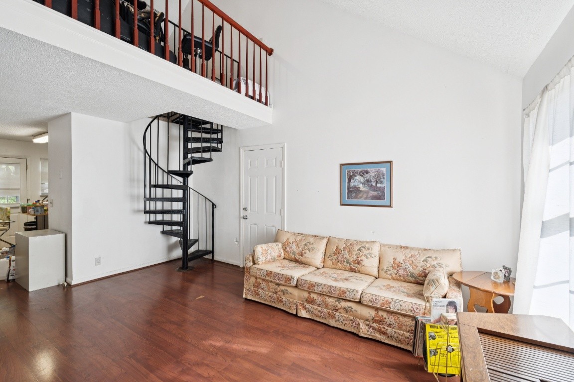 1544 Heritage View Blvd