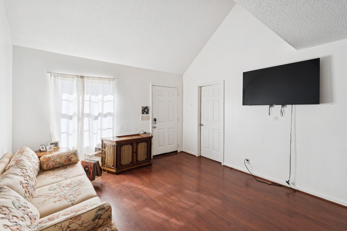 1544 Heritage View Blvd