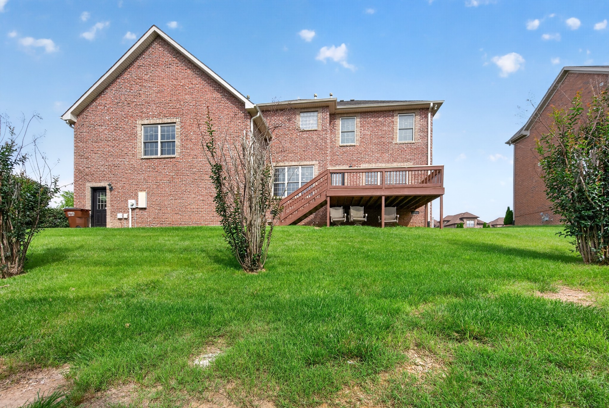 1030 Tower Hill Ln