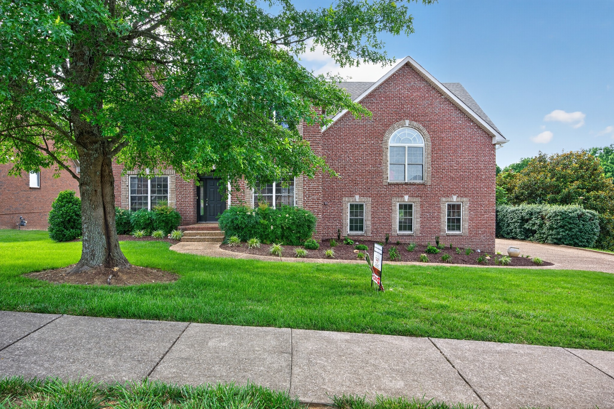 1030 Tower Hill Ln