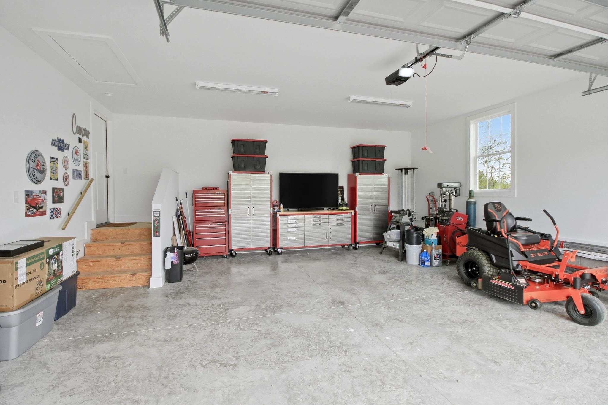 1885 Oak Grove Rd