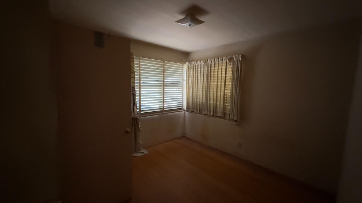 252 N Fremont Street