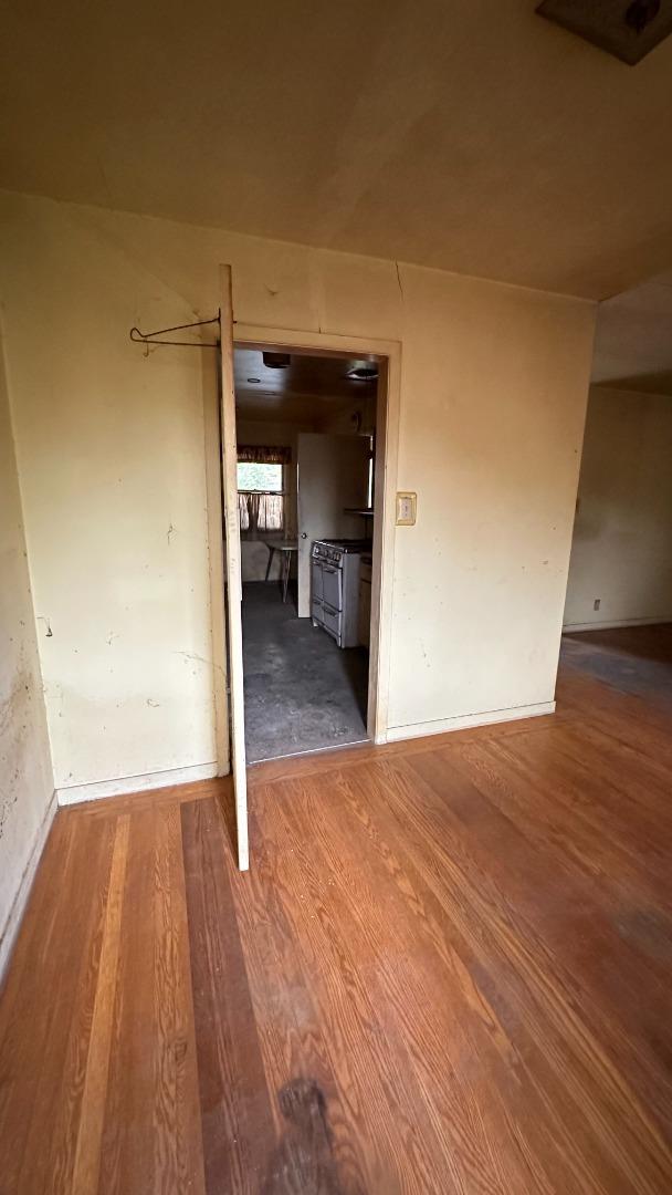 252 N Fremont Street