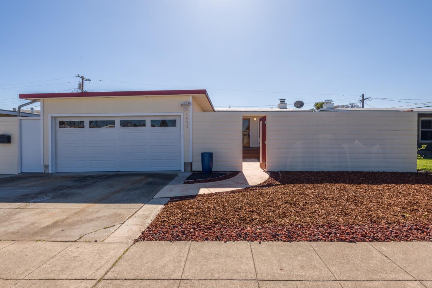 1532 Kehoe Avenue