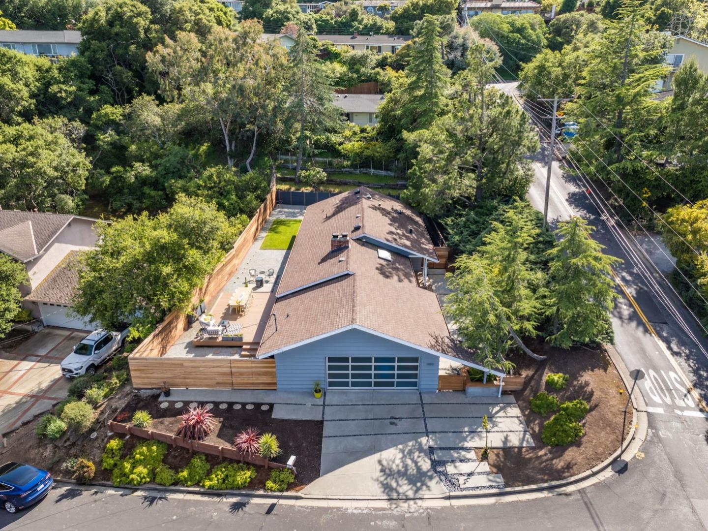 1400 Arden Lane