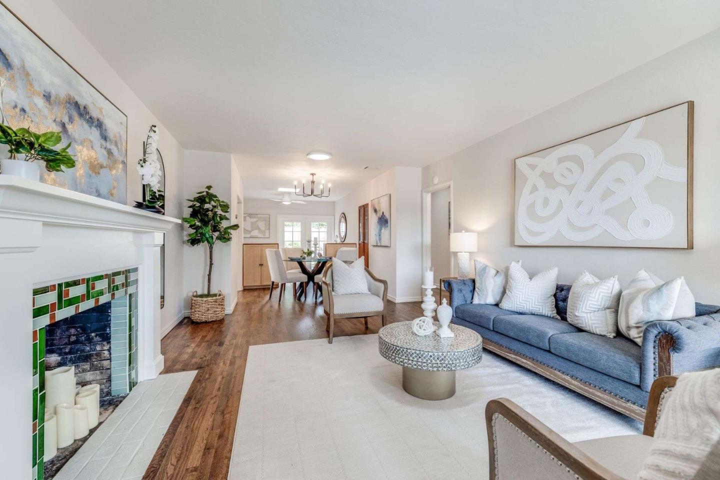 1374 Alameda de las Pulgas