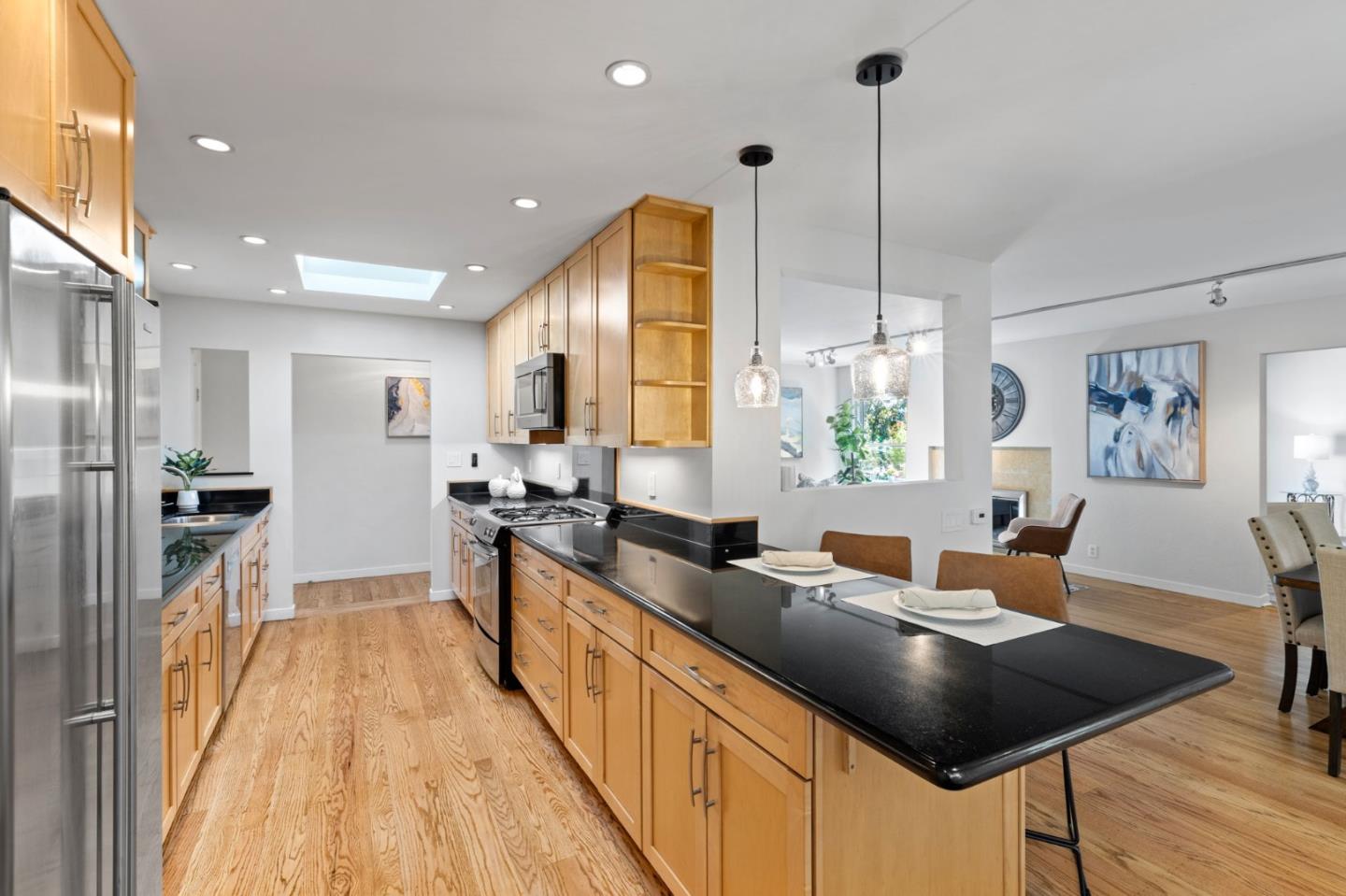 3703 Country Club DR