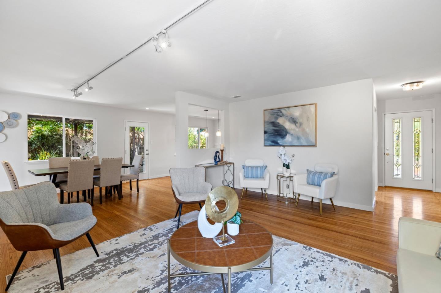 3703 Country Club DR