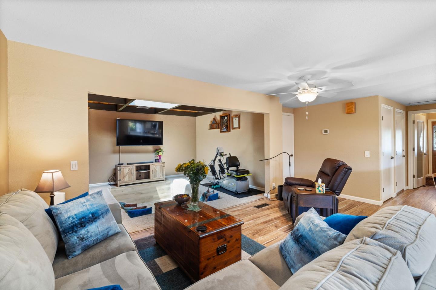 530 Starling AVE