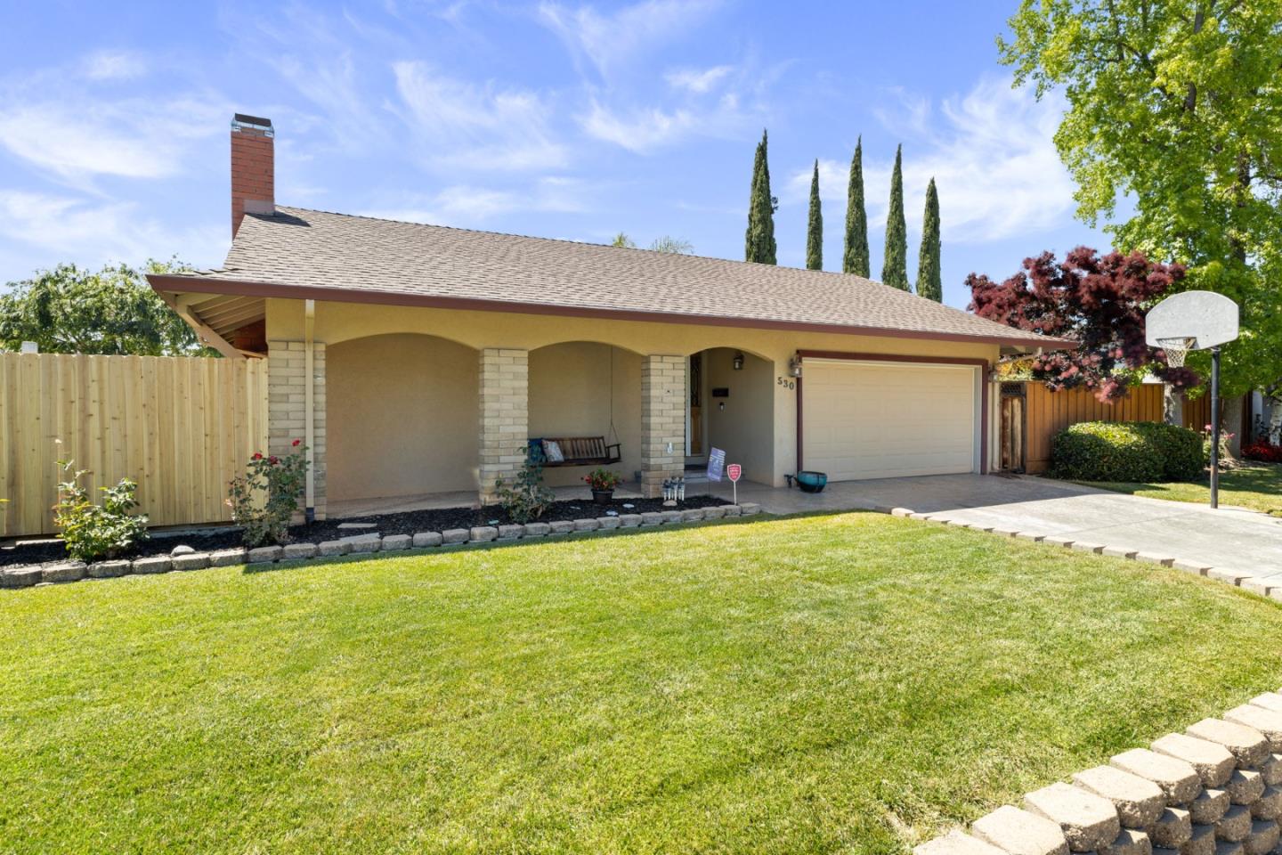 530 Starling AVE